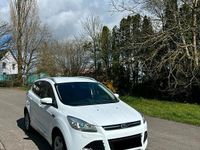 Gebraucht Ford Kuga ST-Line 163 PS (119 kW) 2014 Weiß SUV