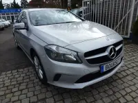 Używany Mercedes A160 102 KM (75 kW) 2017 Srebrny Sedan/Limuzyna