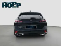 Gebraucht Peugeot 308 SW Allure 131 PS (96 kW) 2023 Perla nera schwarz metallic Kombi