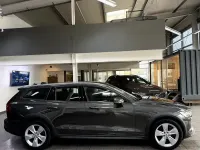 Gebraucht Volvo V60 CC 250 PS (183 kW) 2020 Pine grey / metallic (metallic) Kombi