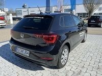 Gebraucht VW Polo Move 95 PS (69 kW) 2023 Schwarz Kleinwagen