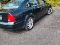 Gebraucht VW Passat 110 PS (80 kW) 2000 Grün Limousine
