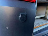 Second-hand VW Transporter 150 CP (110 kW) 2017 Alb Van