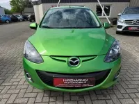 Gebraucht Mazda 2 Active 84 PS (61 kW) 2010 Grün Kleinwagen