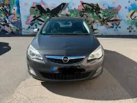 Usado Opel Astra 110 HP (80 kW) 2012 Cinzento Carrinha