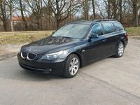 Gebraucht BMW 523 Advantage 190 PS (139 kW) 2009 Schwarz Kombi