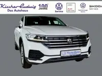 Gebraucht VW Touareg 231 PS (169 kW) 2022 Pure white SUV
