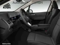 Gebraucht BMW 220 Active Tourer 170 PS (125 kW) 2025 Grün Van / Kleinbus