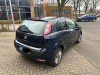 Gebraucht Fiat Punto 69 PS (50 kW) 2011 Blau Kleinwagen