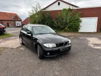 Gebraucht BMW 116 Basis 116 PS (85 kW) 2004 Schwarz Kleinwagen