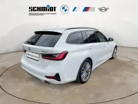 Gebraucht BMW 320 Sport Line 190 PS (139 kW) 2023 Weiß Kombi