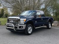 Second-hand Ford V8 XLT 405 CP (297 kW) 2012 Albastru SUV