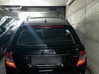 Gebraucht Mercedes C200 136 PS (100 kW) 2011 Schwarz Kombi