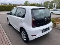 Second-hand VW up! 65 CP (47 kW) 2020 Alb Hatchback