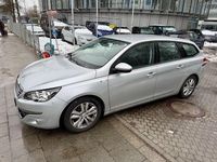 Gebraucht Peugeot 308 SW Active 120 PS (88 kW) 2015 Grau Kombi