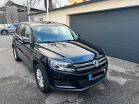 Gebraucht VW Tiguan Trendline 122 PS (89 kW) 2014 Schwarz SUV