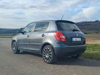 Gebraucht Skoda Fabia Ambition 86 PS (63 kW) 2012 Grau Limousine