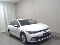 Gebraucht VW Golf VIII Life 150 PS (110 kW) 2024 Weiss Kombi