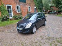 Gebraucht Suzuki Splash 68 PS (50 kW) 2015 Schwarz Kleinwagen