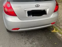 Używany Kia Ceed 104 KM (76 kW) 2007 Srebrny Hatchback
