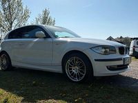 Gebraucht BMW 116 122 PS (89 kW) 2010 Weiß Kleinwagen