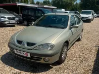 Gebraucht Renault Mégane Dynamique 107 PS (78 kW) 2000 Beige Limousine