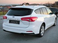 Gebraucht Ford Focus Cool & Connect 95 PS (69 kW) 2019 Weiß Kombi