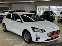 Używany Ford Focus Cool & Connect 125 KM (91 kW) 2020 Biały Sedan/Limuzyna