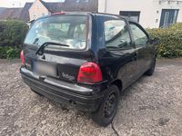 Second-hand Renault Twingo 75 CP (55 kW) 2004 Negru Hatchback