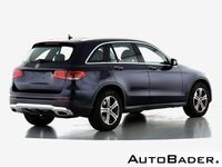 Gebraucht Mercedes GLC220 Exclusive 194 PS (142 kW) 2022 890 cavansitblau (metallic) SUV