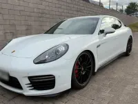 Gebraucht Porsche Panamera GTS 440 PS (323 kW) 2014 Weiß Kleinwagen