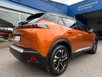 Gebraucht Peugeot e-2008 GTi 100 kW (136 PS) 2022 Orange SUV