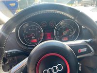 Second-hand Audi TT 200 CP (147 kW) 2006 Roșu Coupe