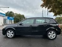 Gebraucht Opel Astra 105 PS (77 kW) 2009 Schwarz Limousine