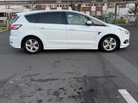 Gebraucht Ford S-MAX Titanium 180 PS (132 kW) 2017 Weiß Van / Kleinbus