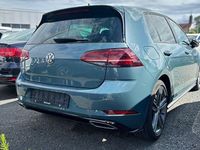 Second-hand VW Golf VII Sound 116 CP (85 kW) 2019 Albastru Berlinǎ