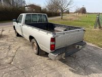 Gebraucht Nissan Navara 133 PS (97 kW) 2012 Silber Pickup