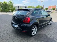 Gebraucht VW Polo Comfortline 75 PS (55 kW) 2014 Schwarz Kleinwagen