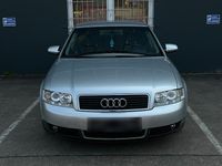 Gebraucht Audi A4 131 PS (96 kW) 2001 Silber Limousine