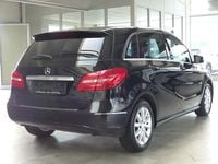 Gebraucht Mercedes B220 184 PS (135 kW) 2014 Schwarz Van / Kleinbus