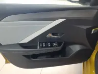 Gebraucht Opel Astra Elegance 150 PS (110 kW) 2023 Gelb Kleinwagen