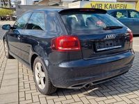 gebraucht Audi A3 1.6 TDI S line Sportpaket