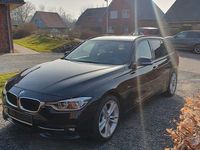 Gebraucht BMW 330 Sport Line 258 PS (189 kW) 2015 Schwarz Kombi