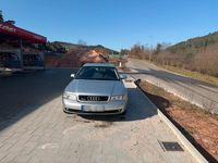 Gebraucht Audi A4 Design 125 PS (91 kW) 1999 Silber Limousine