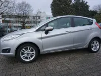 Gebraucht Ford Fiesta Titanium 101 PS (74 kW) 2015 Silber Kleinwagen