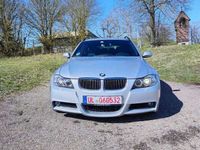 gebraucht BMW 325 i Touring xDrive*M-PAKET*M-PERFORMANCE FELGEN