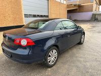 Gebraucht VW Eos 122 PS (89 kW) 2008 Blau Cabrio