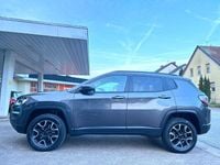 Gebraucht Jeep Compass Trailhawk 170 PS (125 kW) 2019 Grau SUV
