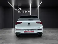 Gebraucht VW Golf VIII Style 150 PS (110 kW) 2021 Pure white Limousine