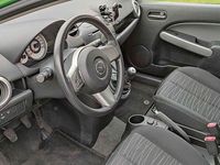 Gebraucht Mazda 2 Independence 75 PS (55 kW) 2010 Grün Kleinwagen